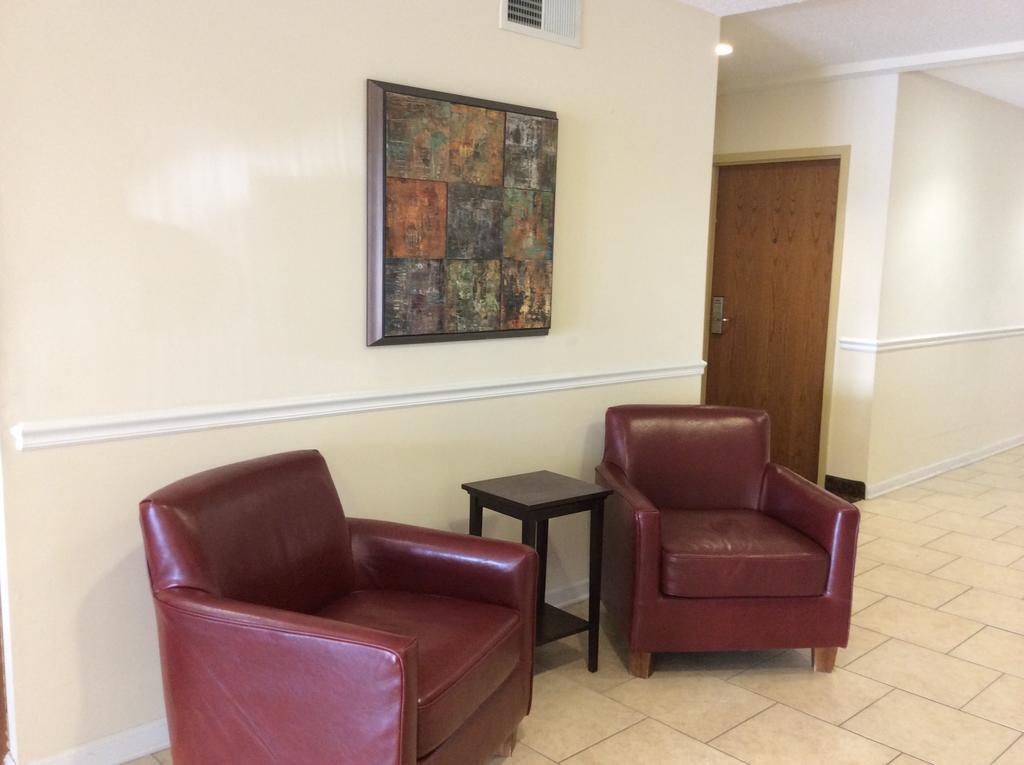 Days Inn By Wyndham Greensboro Nc Extérieur photo