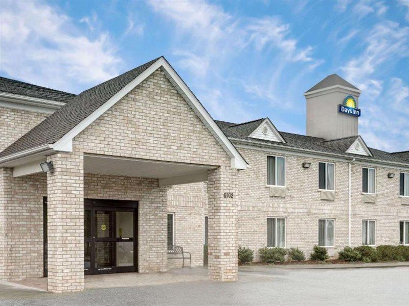 Days Inn By Wyndham Greensboro Nc Extérieur photo