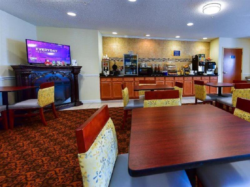Days Inn By Wyndham Greensboro Nc Extérieur photo