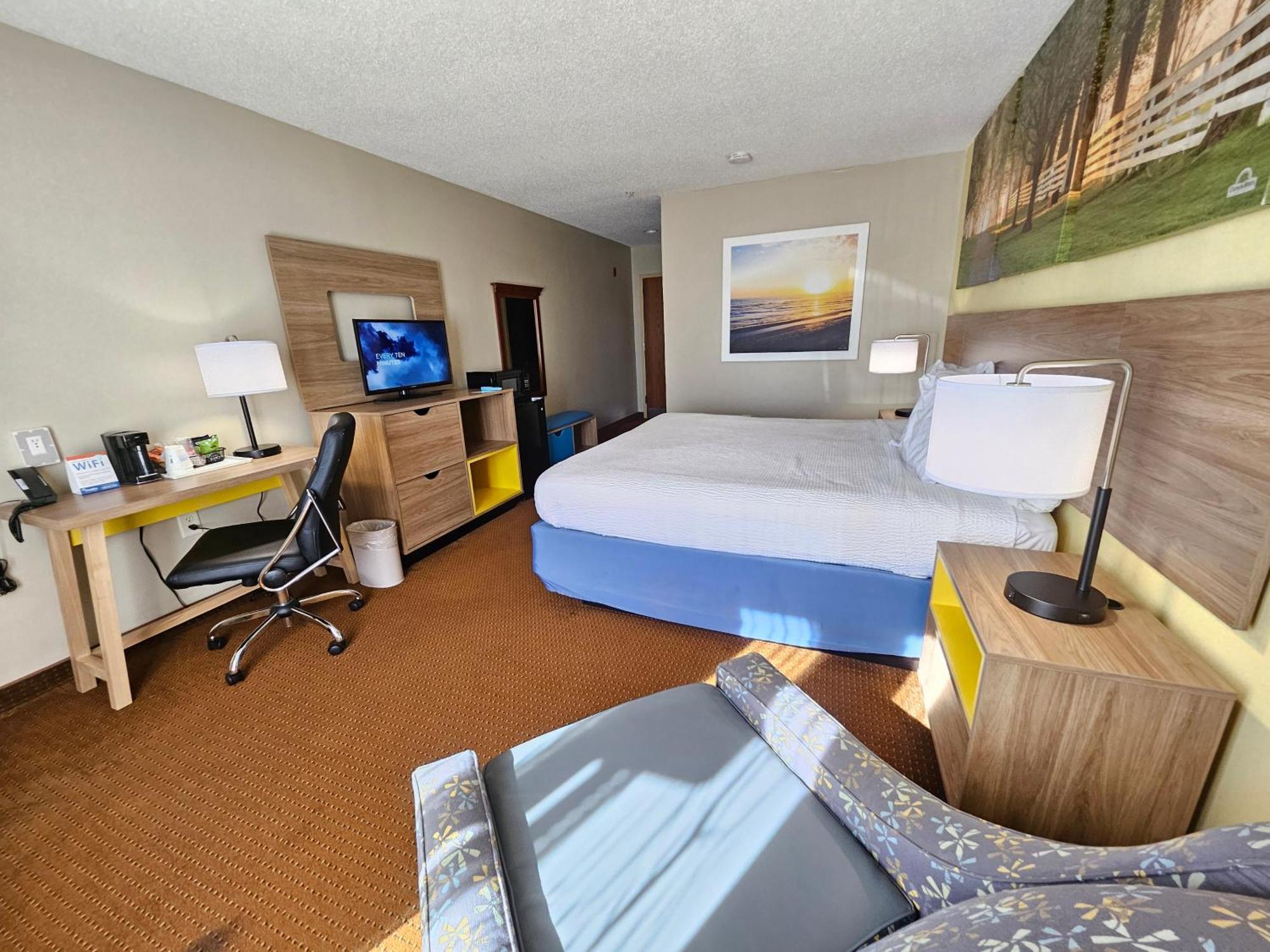 Days Inn By Wyndham Greensboro Nc Extérieur photo