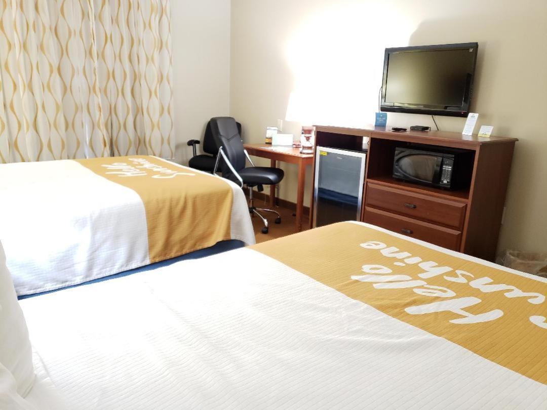 Days Inn By Wyndham Greensboro Nc Extérieur photo