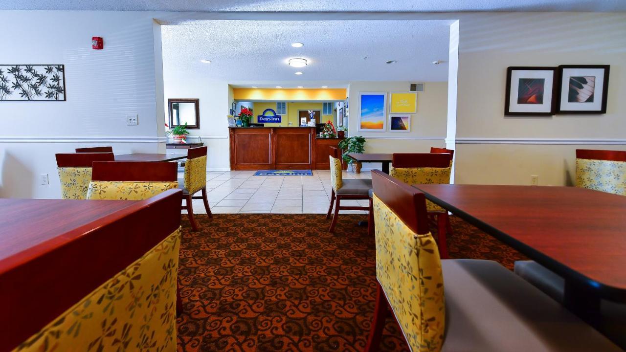 Days Inn By Wyndham Greensboro Nc Extérieur photo